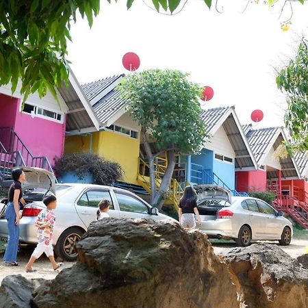 Baan Rai Pray Rung Kaeng Krachan Ban Tha Ling Lom Exterior foto