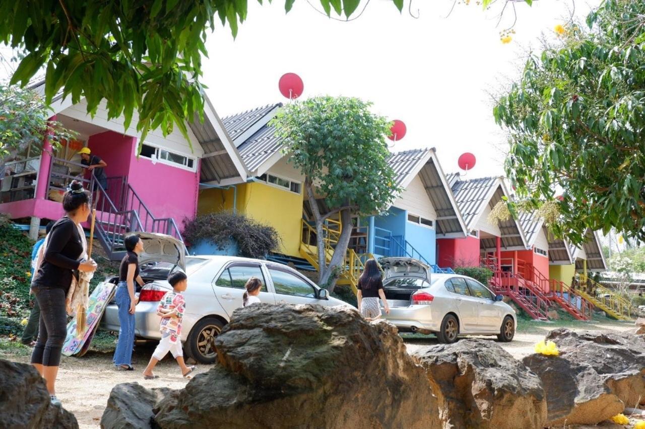 Baan Rai Pray Rung Kaeng Krachan Ban Tha Ling Lom Exterior foto